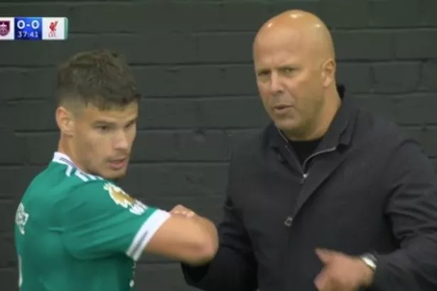 Liverpool star Jamie Carragher labelled ‘stupid’ hooked after just 37 minutes