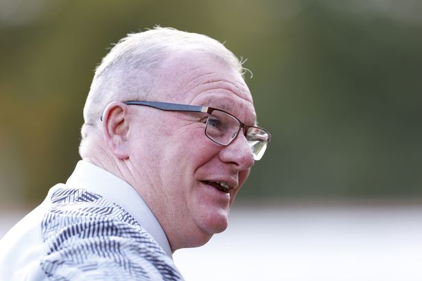 EFL icon Steve Evans reveals stunning weight loss transformation