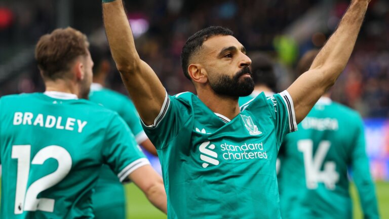 Stoppage time again! Salah penalty at Burnley keeps Liverpool perfect